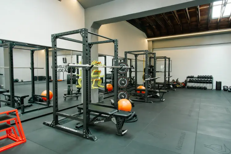 KEMPSTUDIO-UNION-225